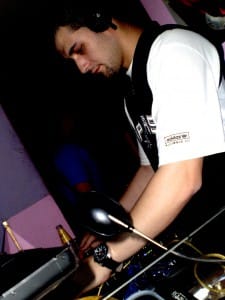 BenMart concentrate while playing electronic Music at Head Room Madrid