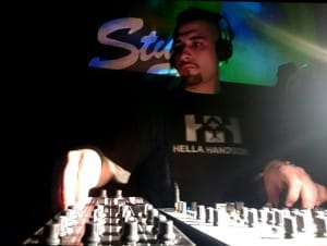BenMart playing electronic music in darkess at Studio76 Madrid
